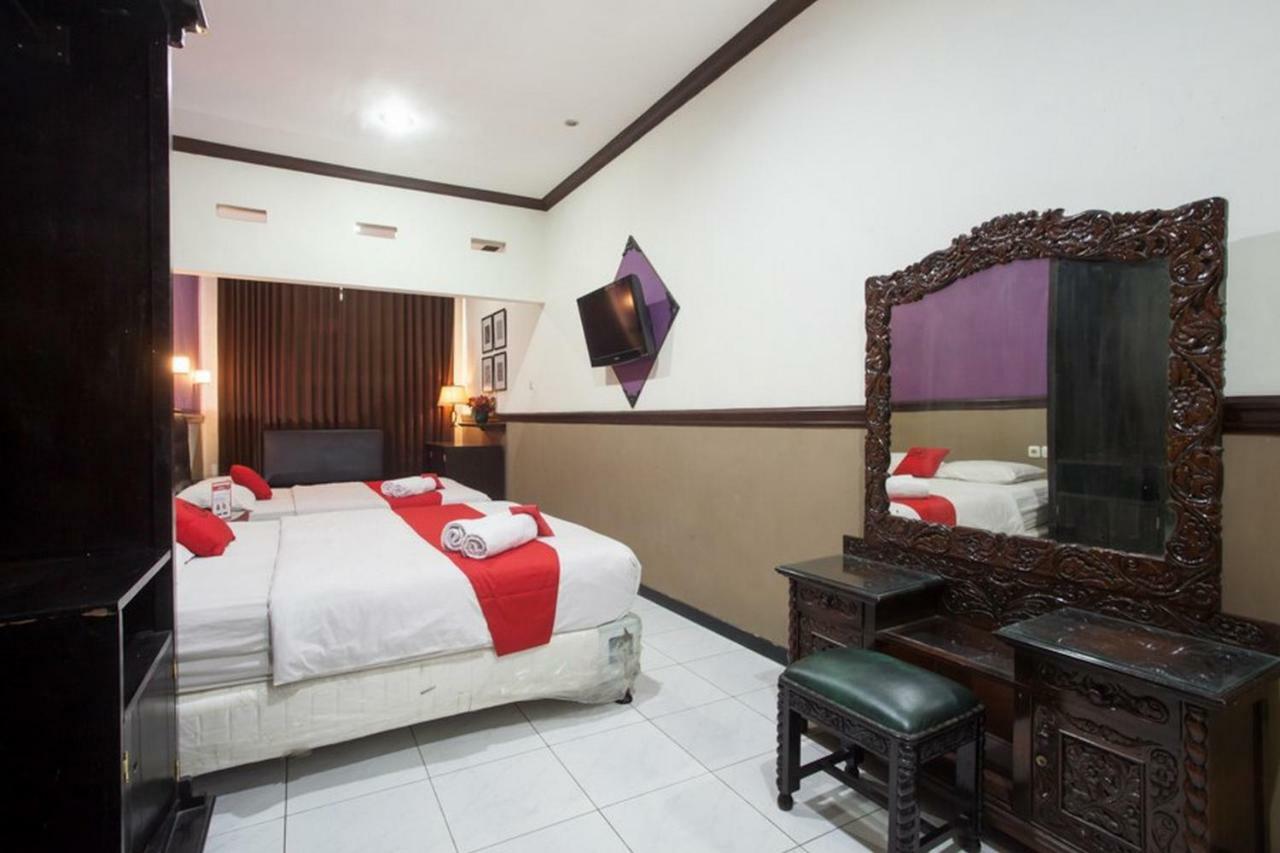 Reddoorz @ Urip Sumoharjo Hotell Surabaya Eksteriør bilde