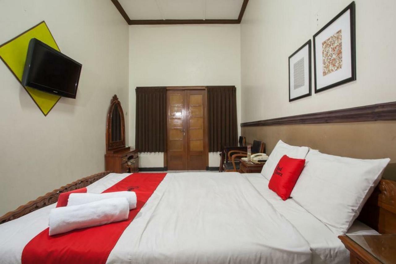 Reddoorz @ Urip Sumoharjo Hotell Surabaya Eksteriør bilde